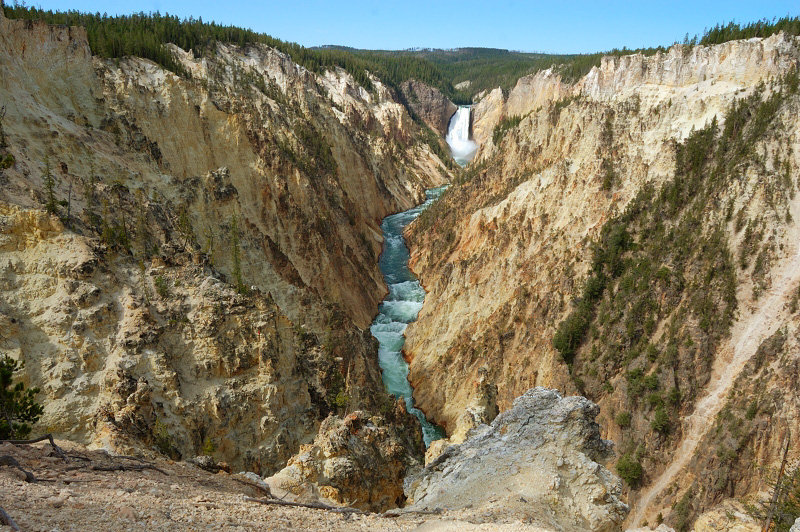 Grand Canyon of the Yellowstone. Its color gave the name to Yellowstone River, and from it - to the park itself