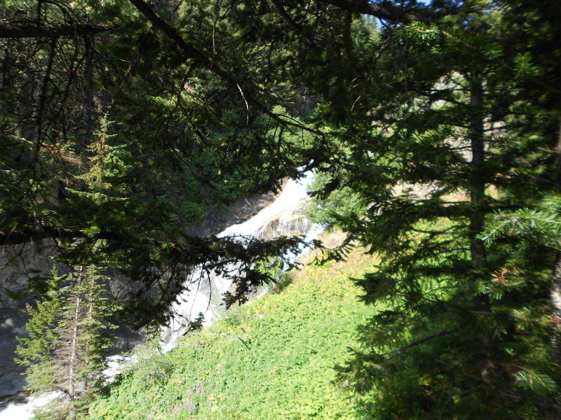 Waterfalls on Adam Creek along the hike up to Ice Lake
