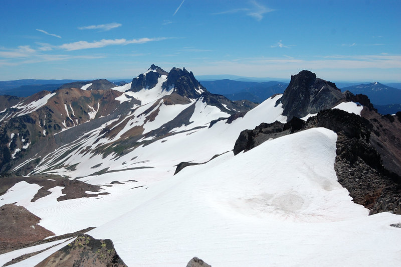 Main ridge of Goat Rocks - Ives Peak on the right, Gilbert Peak on the left, with Goat Citadel, Big and Little Horn just to the right of Gilbert